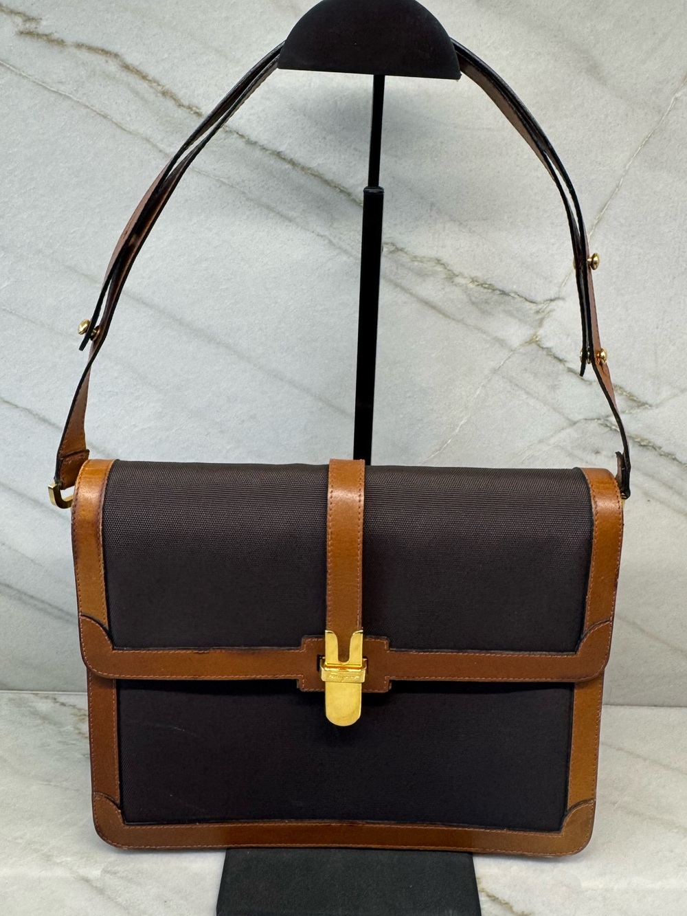 Vintage 1980s Salvatore Ferragamo Shoulder Bag